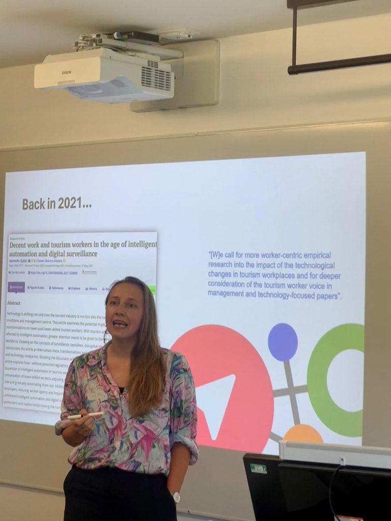 Agnieszka presenting