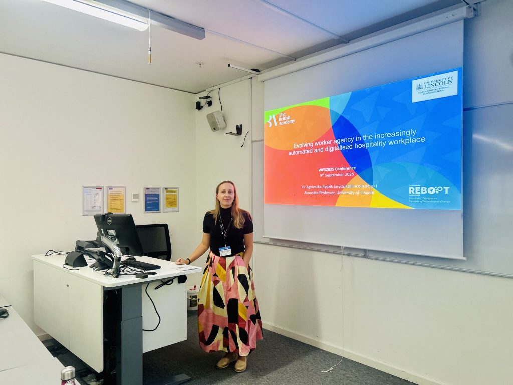 Agnieszka presenting at WES2025
